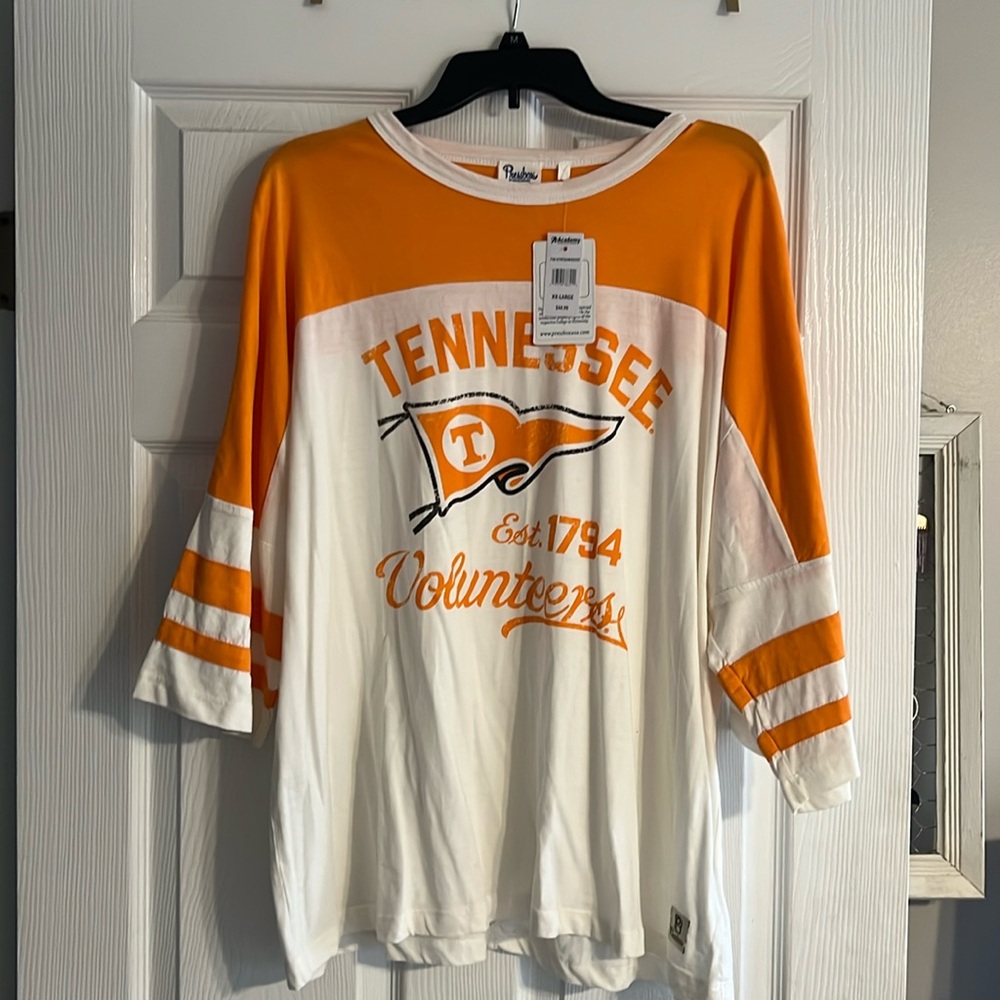 Women's Tennessee Vols shirt